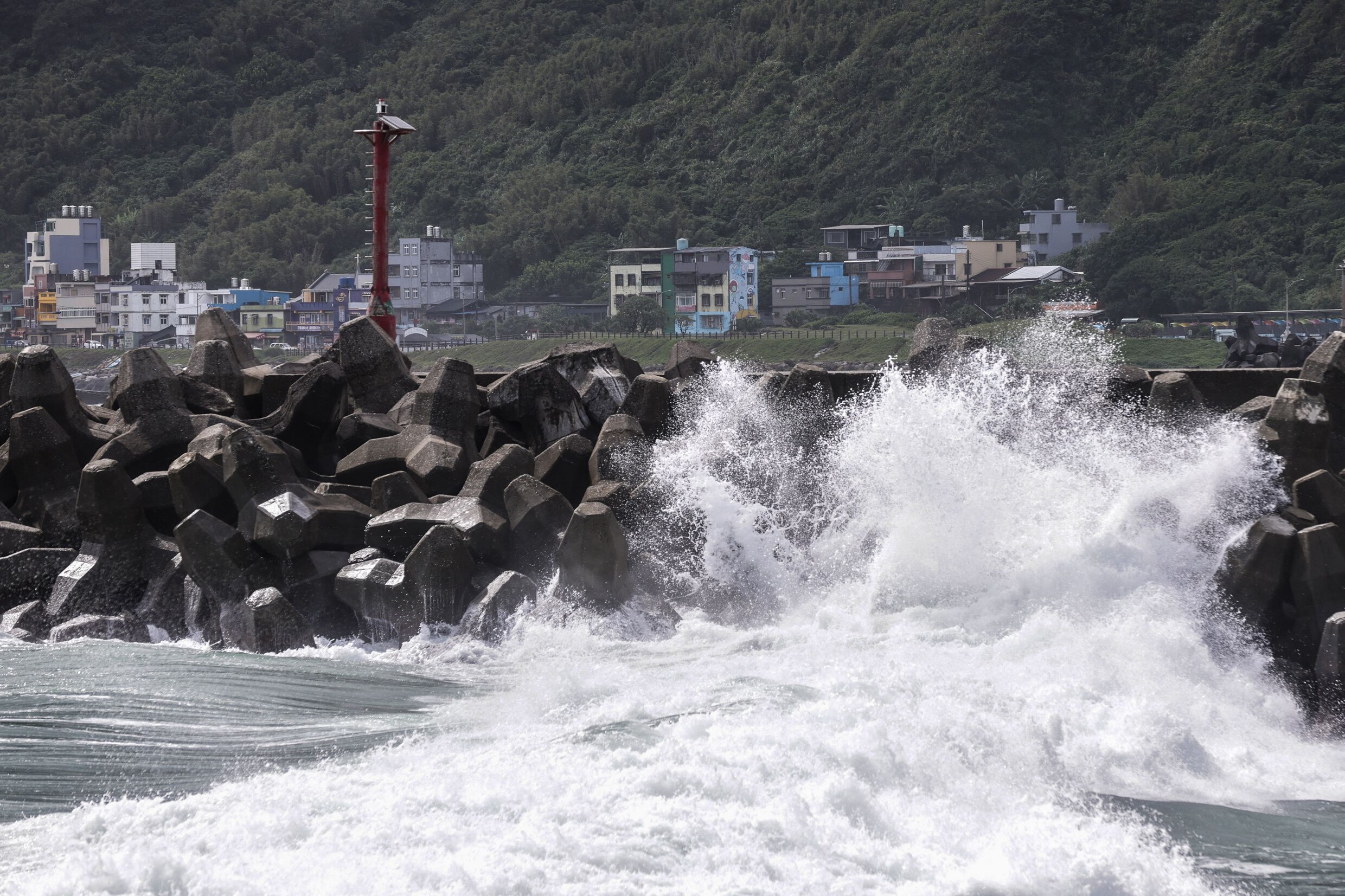 Tyfoon Koinu raast met recordsnelheden over Taiwan: minstens 190 gewonden