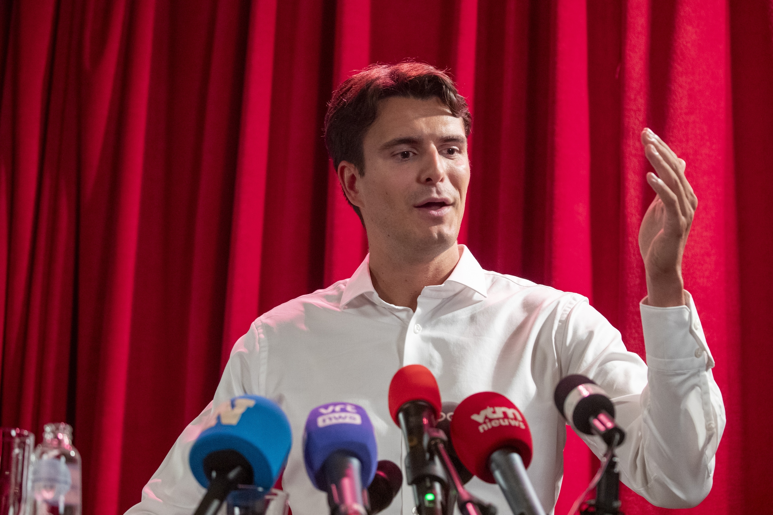 Unia opent dossier naar racisme van Rousseau: ‘Voorbeeld van aanzetten ...