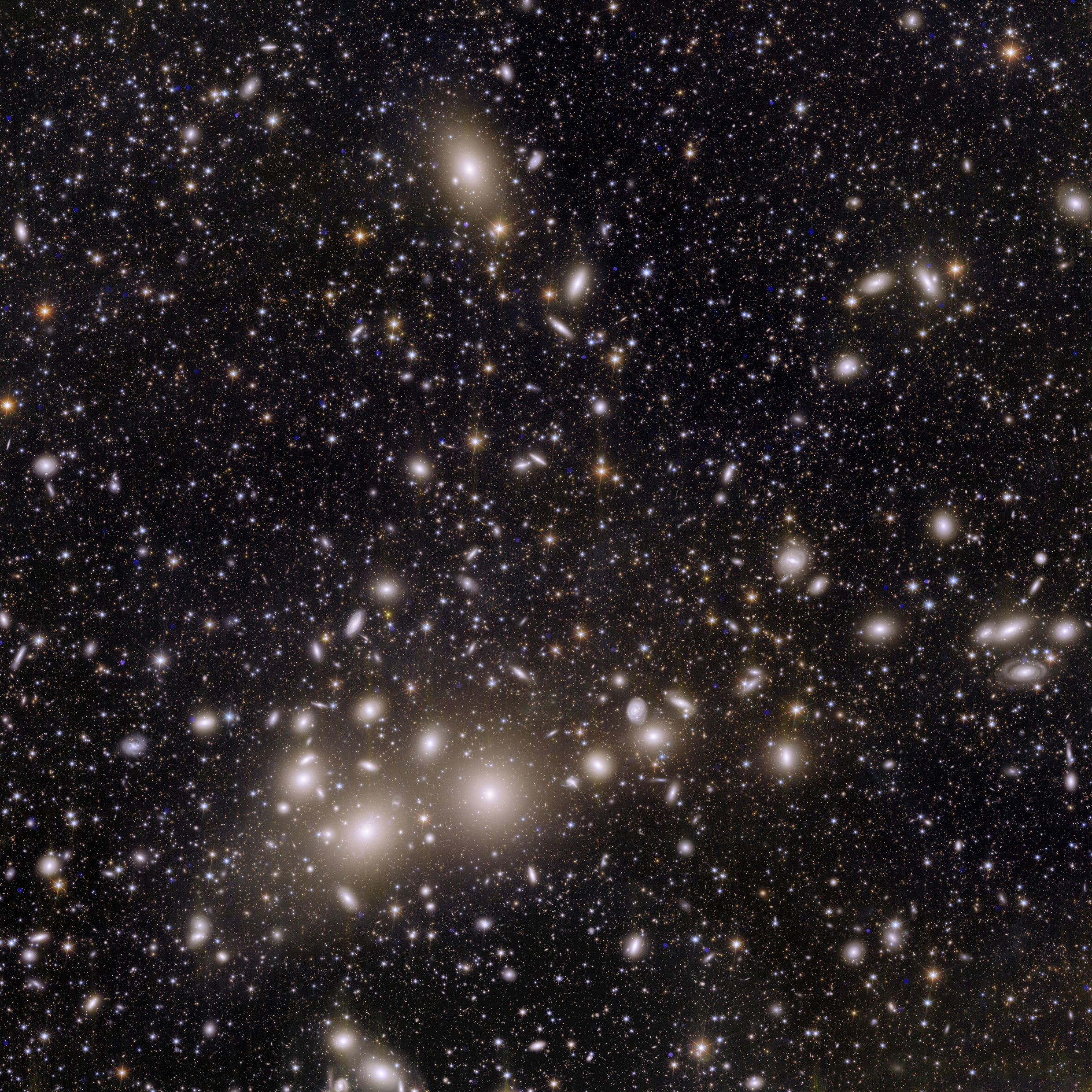 1. De Perseus Cluster van sterrenstelsels