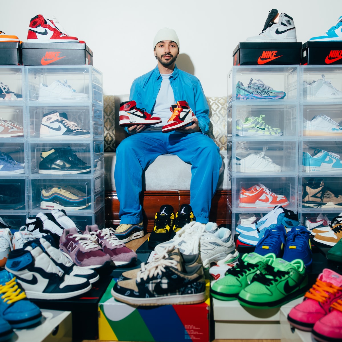 De miljardenindustrie achter sneakers Een groot deel van mijn loon gaat naar sneakers mijn duurste paar ooit kostte bijna 700 euro De Morgen
