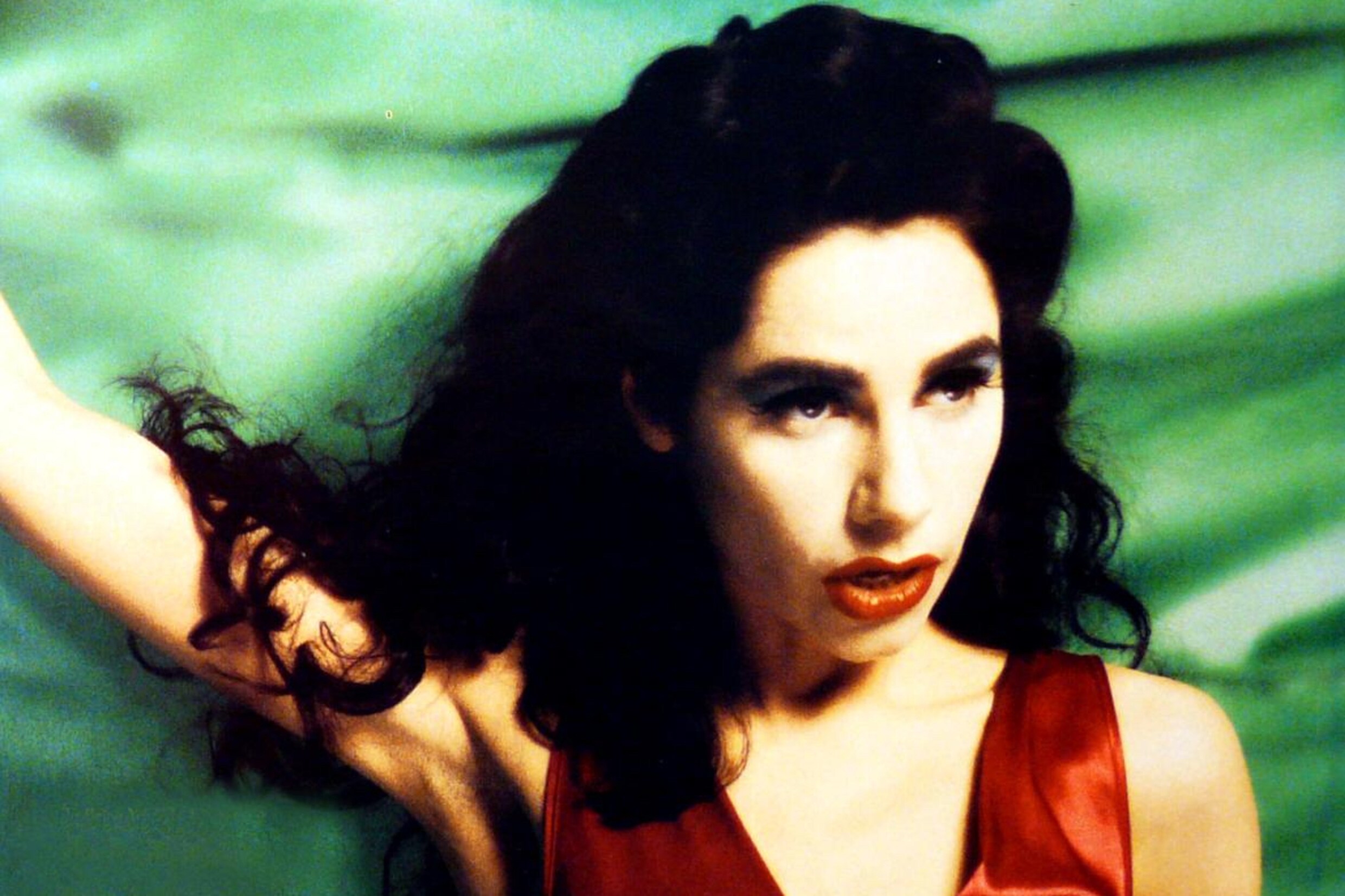 Het verhaal achter ‘Down by the water’ van PJ Harvey deed ze het of deed ze het niet? De