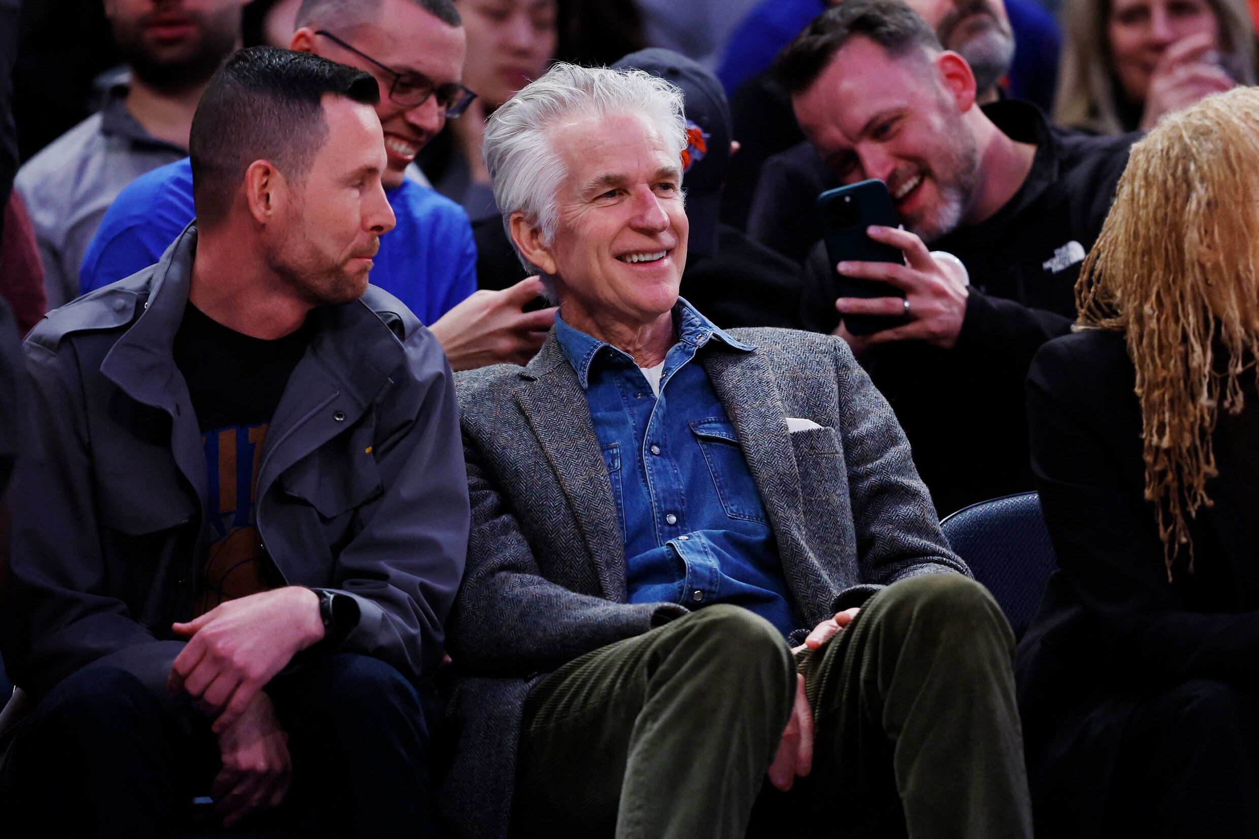 ‘Stranger Things’-acteur Matthew Modine leidt huwelijksceremonie van ...