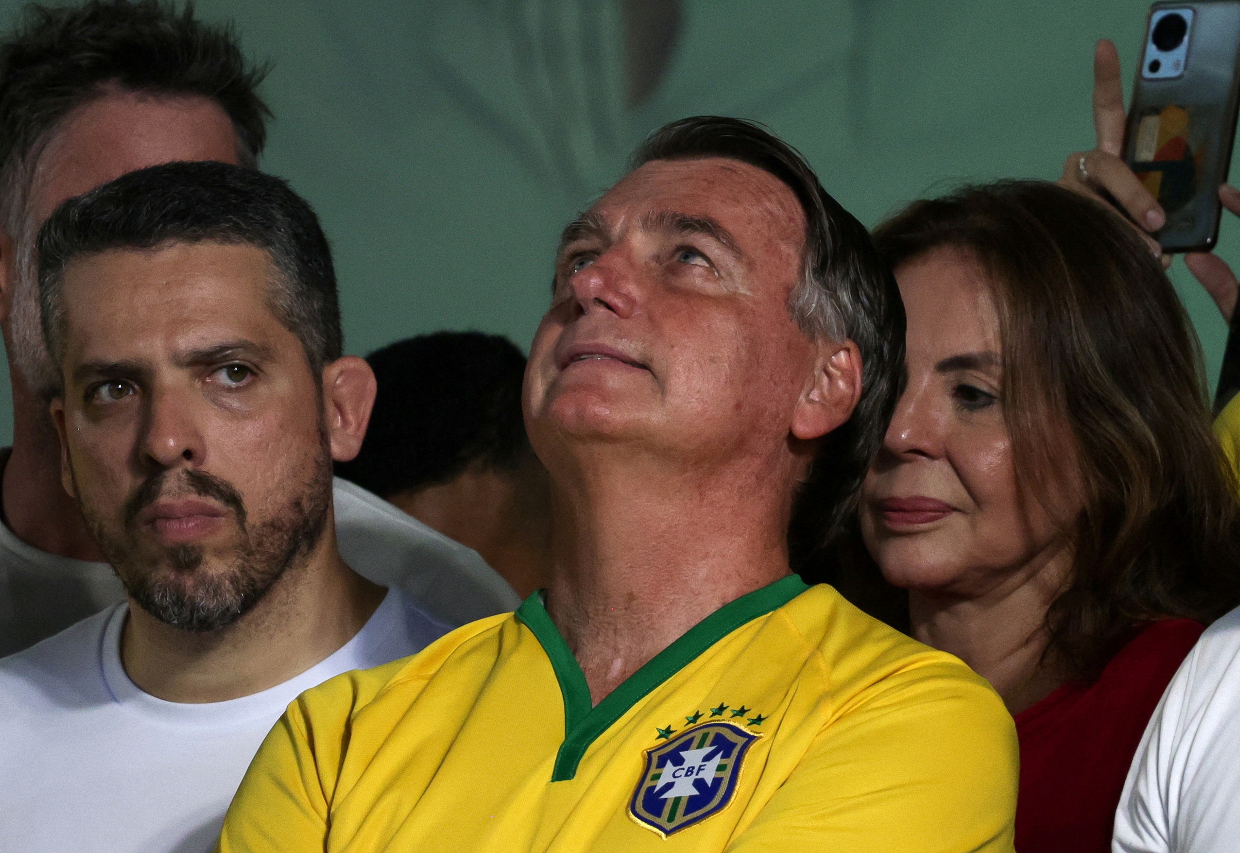 Braziliaanse oud-president en antivaxer Jair Bolsonaro knoeide met zijn ...