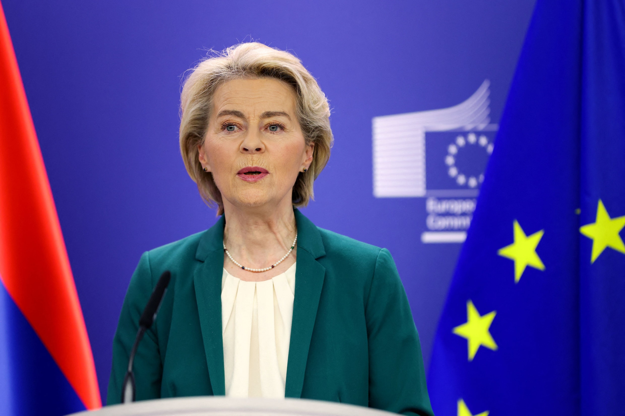 Na Pfizergate, Piepergate: Ursula Von Der Leyen Alweer In Nauwe ...