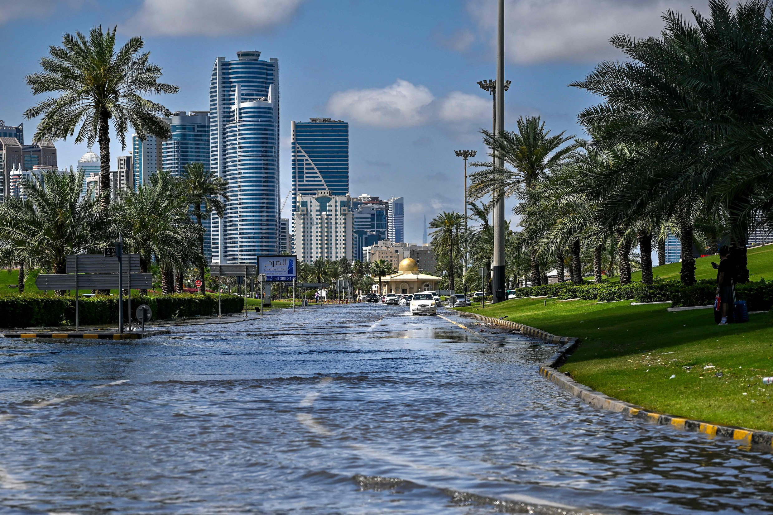 Zwaarste regenval in woestijnstad Dubai in 75 jaar: mogelijk door  kunstmatig opgewekte regen | De Morgen
