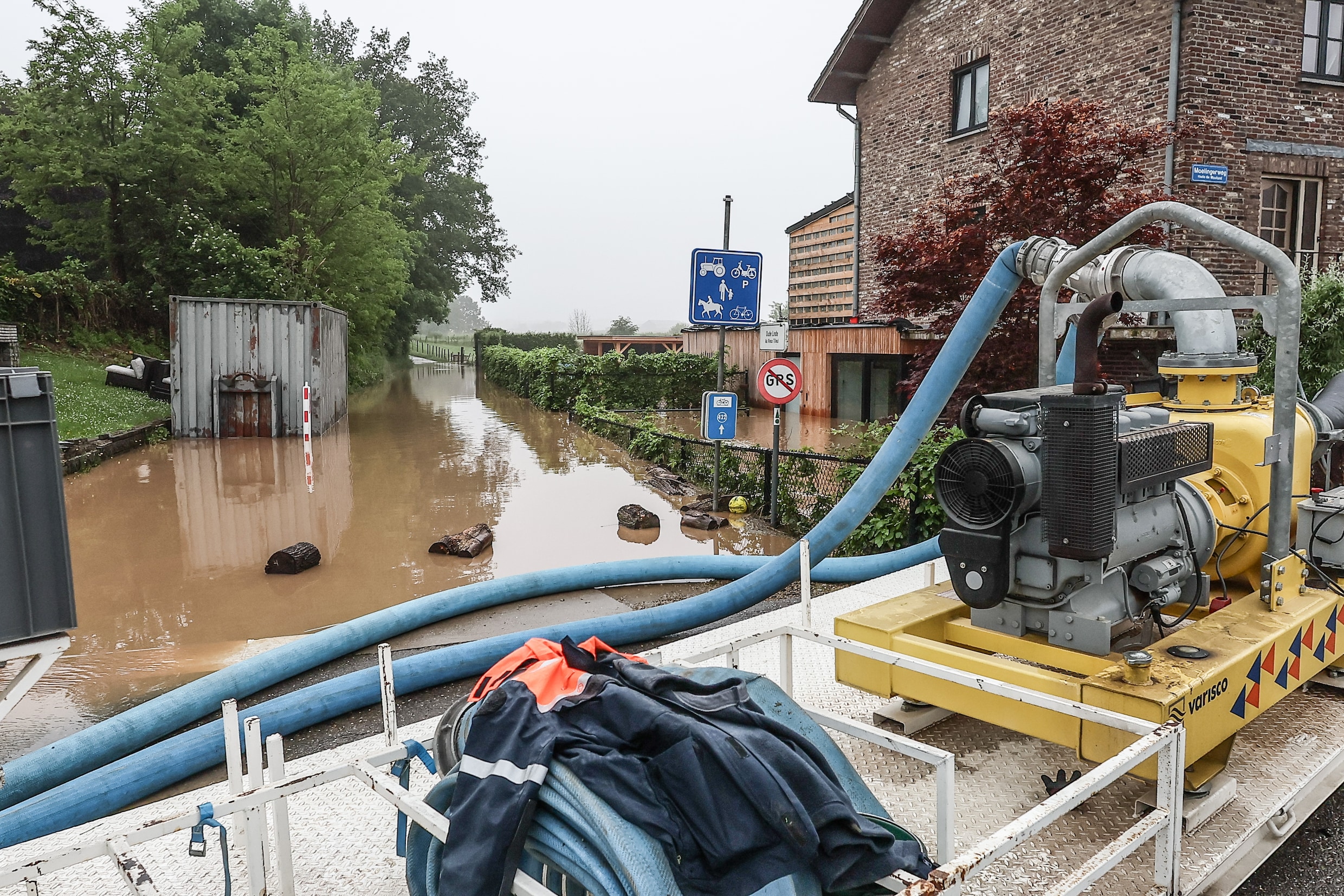 ▶ ‘Ergste overstromingen in geschiedenis’ van Voeren: inwoners kunnen terugkeren naar woning