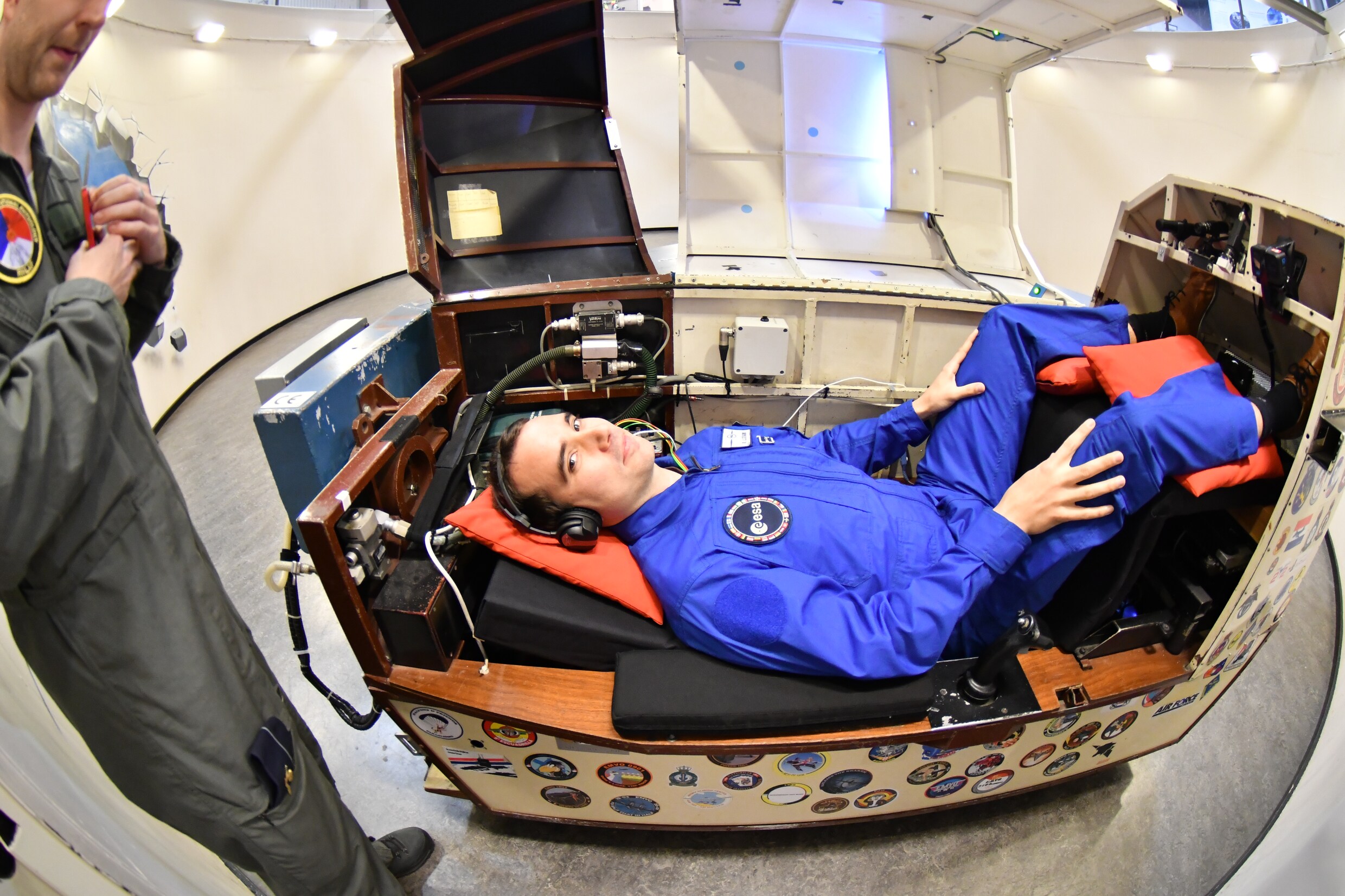 Raphaël Liégeois mag in 2026 naar ruimtestation ISS | De Morgen