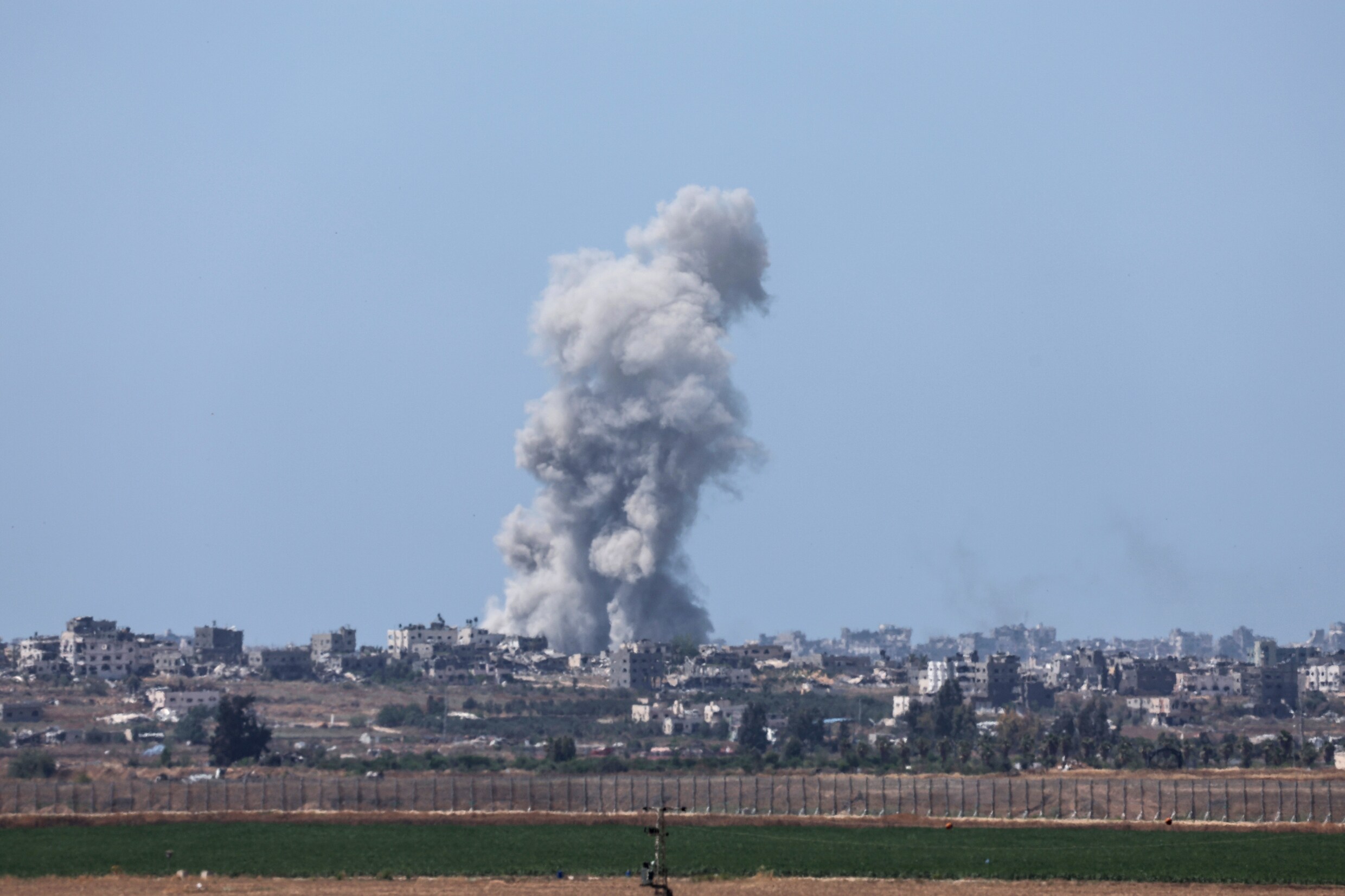 Live - Crisis Midden-Oosten. Palestijnen melden minstens 13 burgerdoden bij Israëlische luchtaanval op Jabalia • Hamas claimt grote raketaanval op Tel Aviv