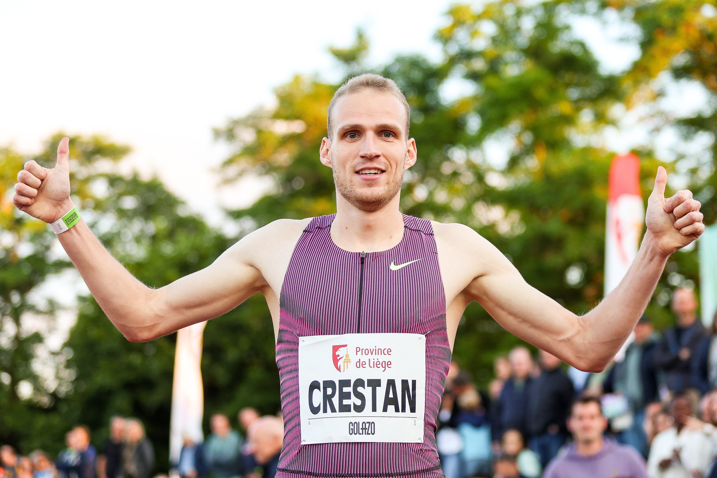 Eliott Crestan verpulvert 48 jaar oude Belgisch record van Ivo Van ...