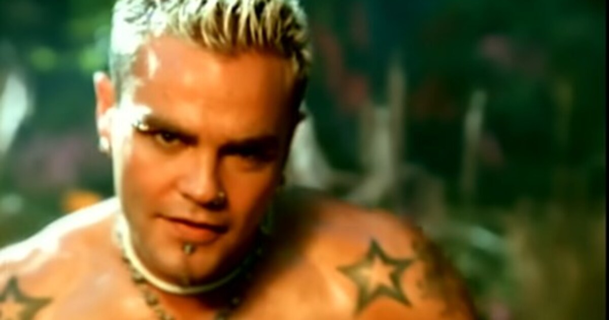 Crazy Town-zanger Shifty Shellshock, bekend van ‘Butterfly’, op 49 ...