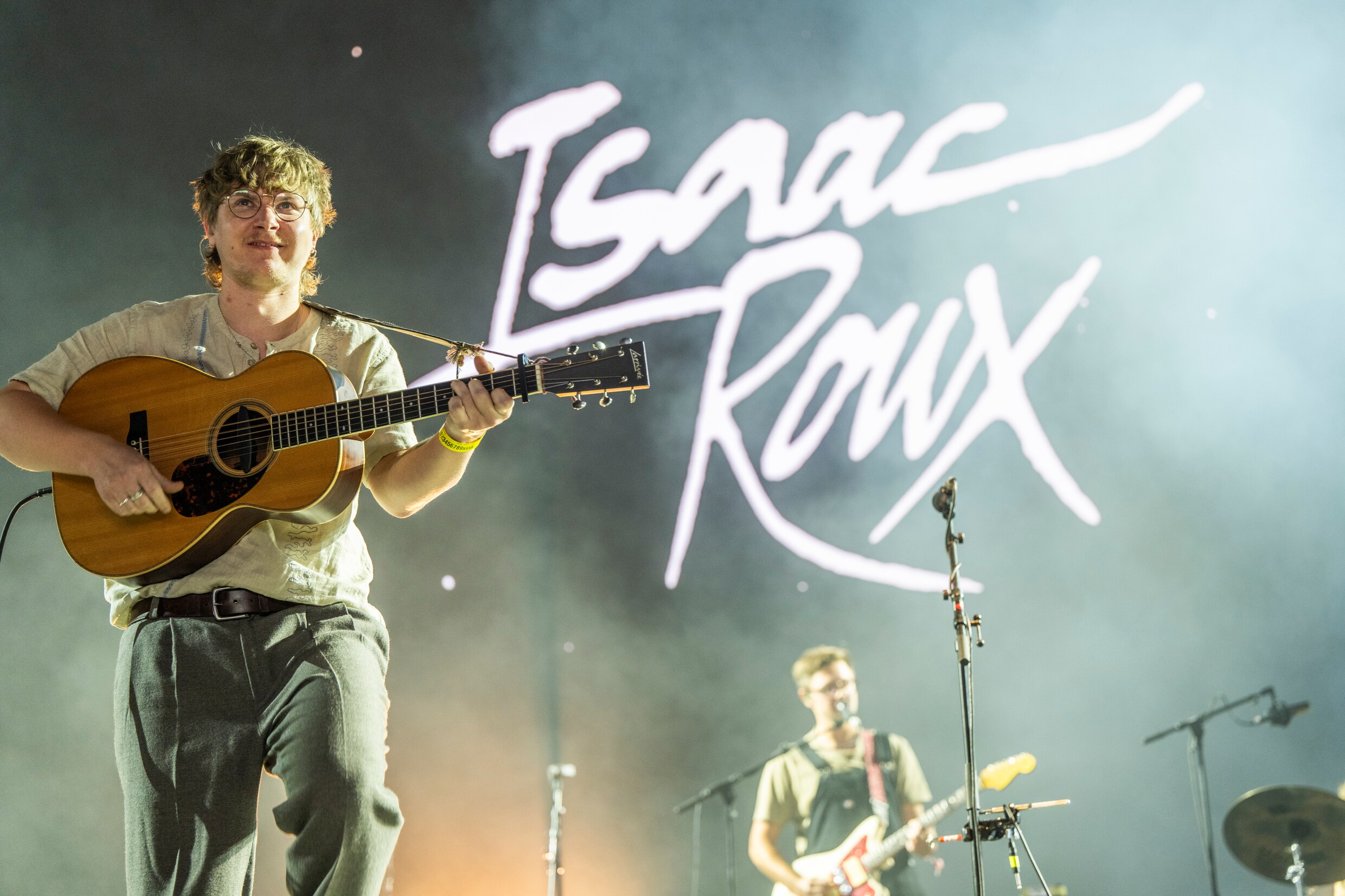 De kleine indiefolk van Isaac Roux was bij momenten groots op Rock ...