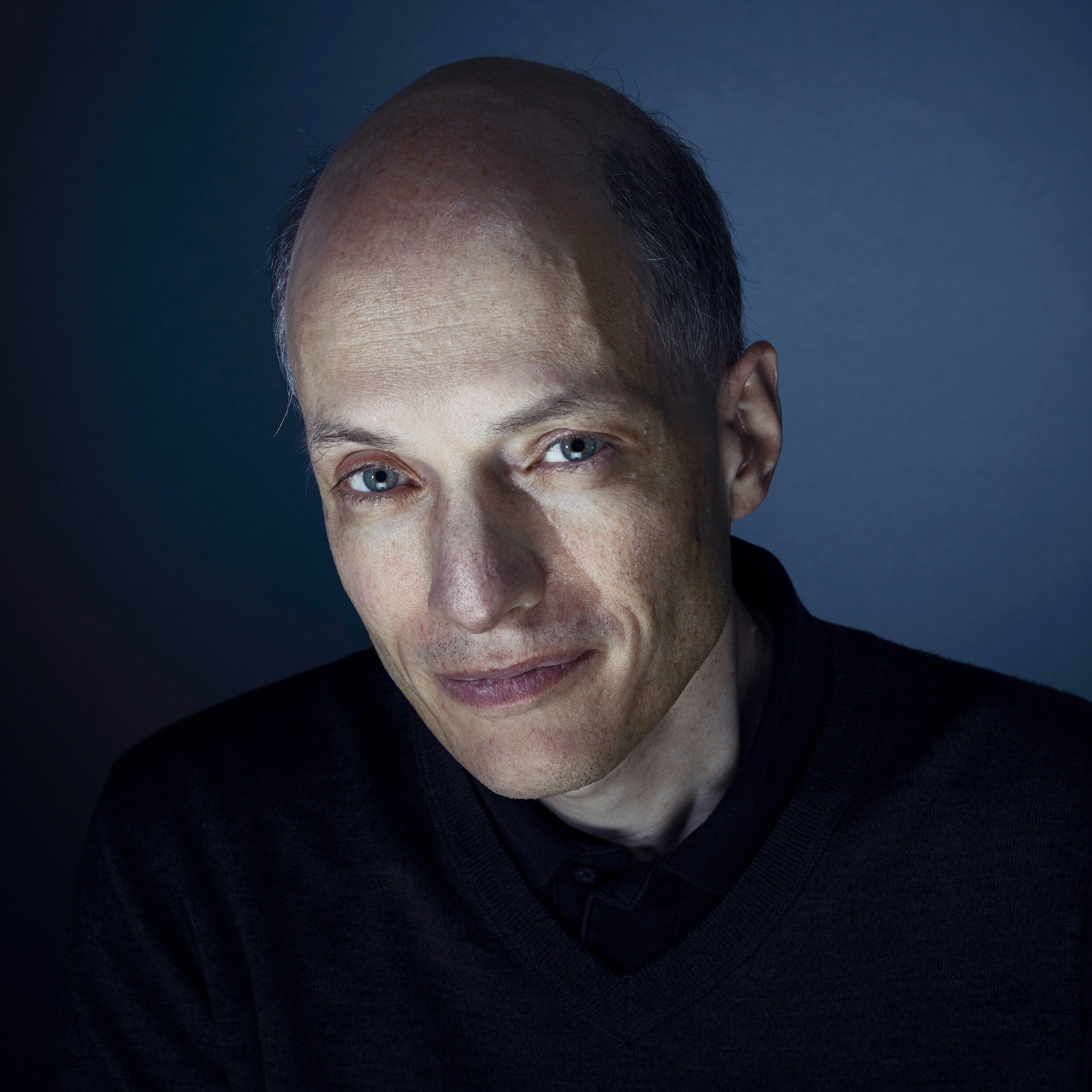 Alain de Botton serveert met ‘Een therapeutische reis’ alweer een bakje ...