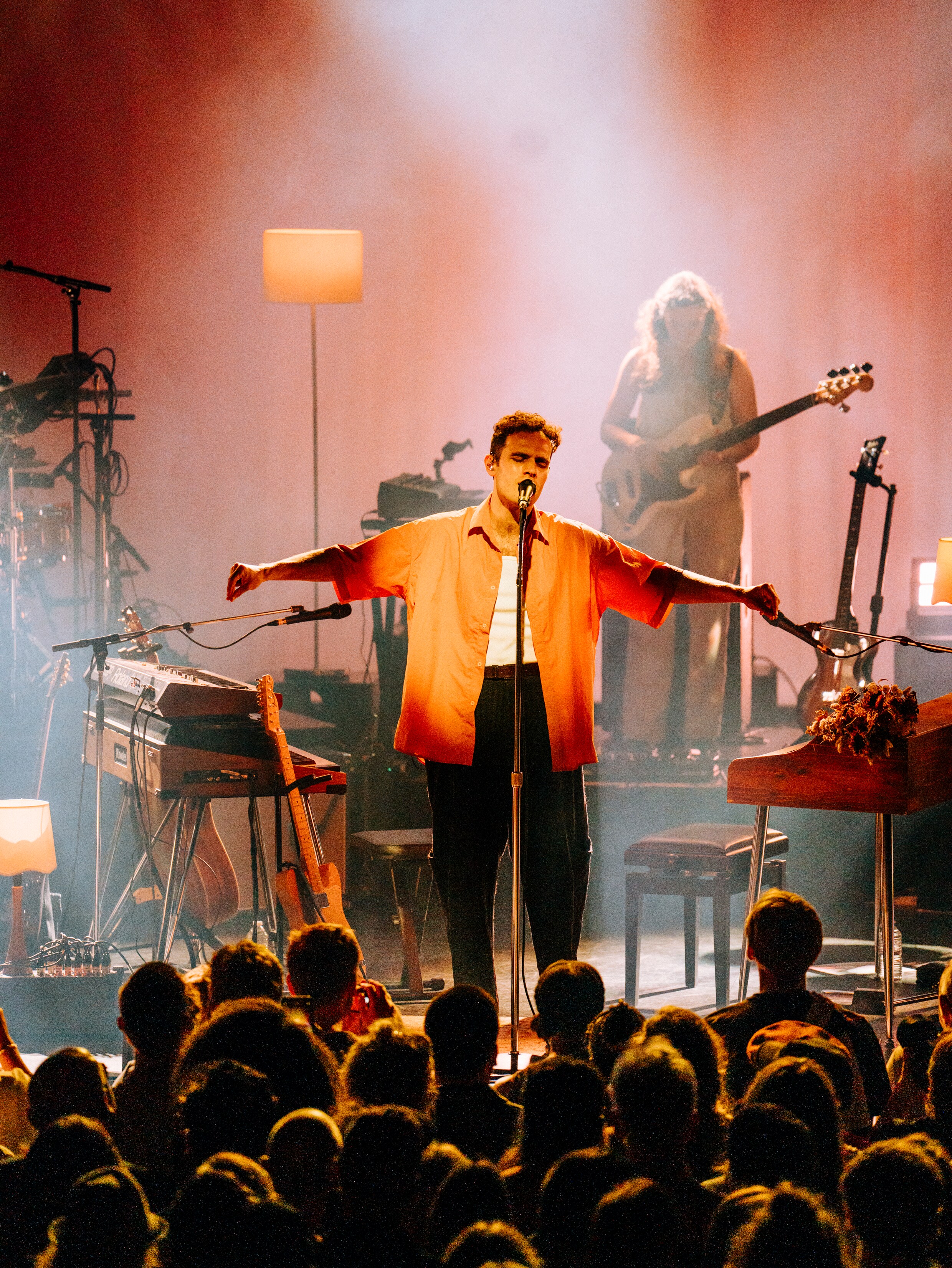 Jordan Rakei in de AB: naar zijn concert ga je in de eerste plaats voor ...