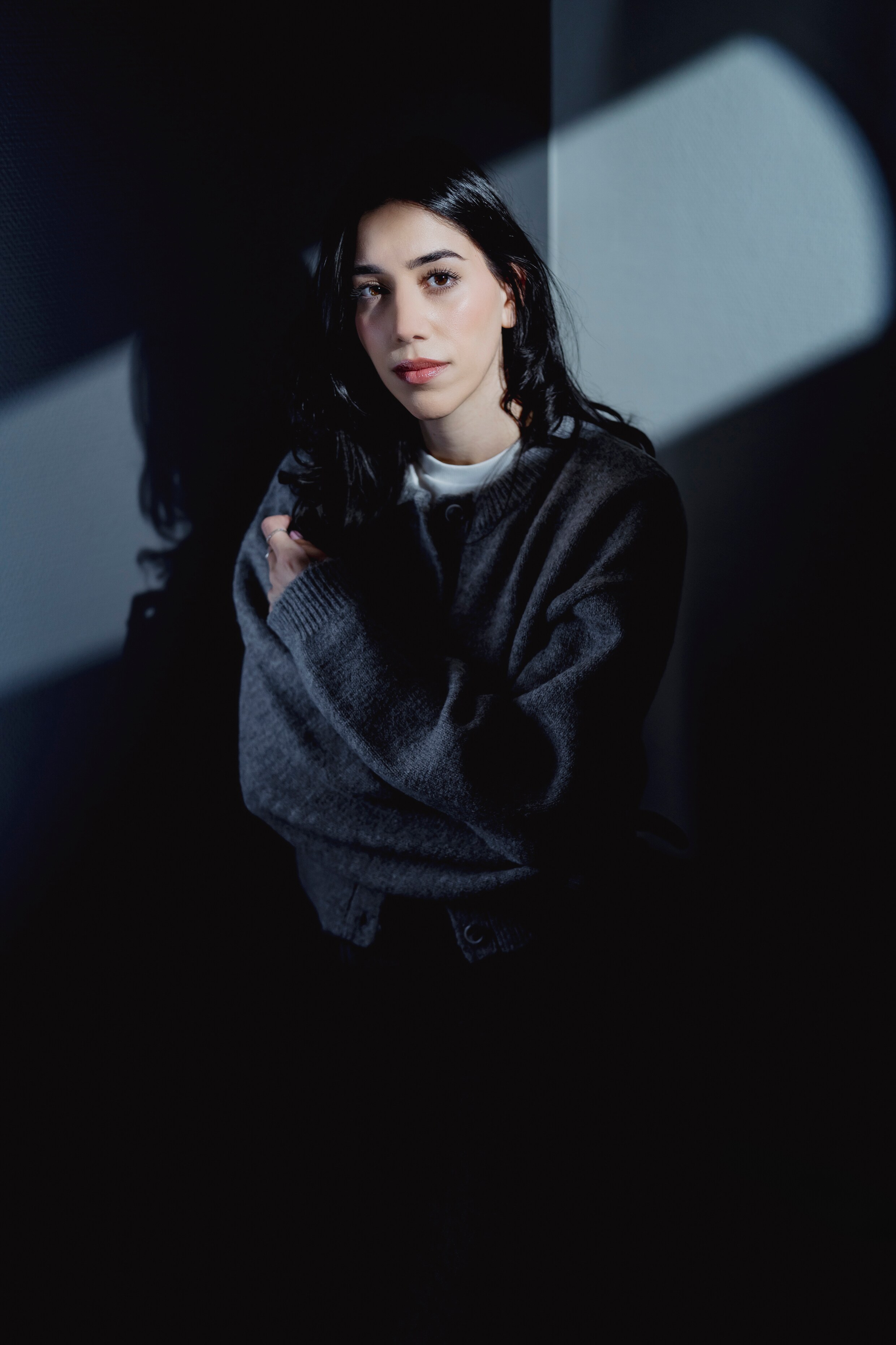 Actrice Anushka Melkonian: ‘‘Zwijgen, trut’, zei de pastoor tegen mij ...