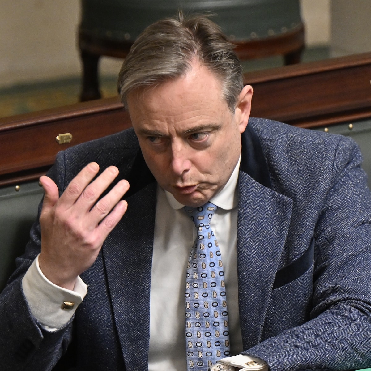 Een meerwaardebelasting van 30 procent op crypto en een 32-urige week: zo  zet het ABVV druk op Arizona | De Morgen