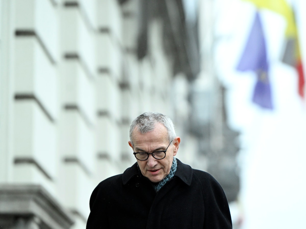 Een meerwaardebelasting van 30 procent op crypto en een 32-urige week: zo  zet het ABVV druk op Arizona | De Morgen