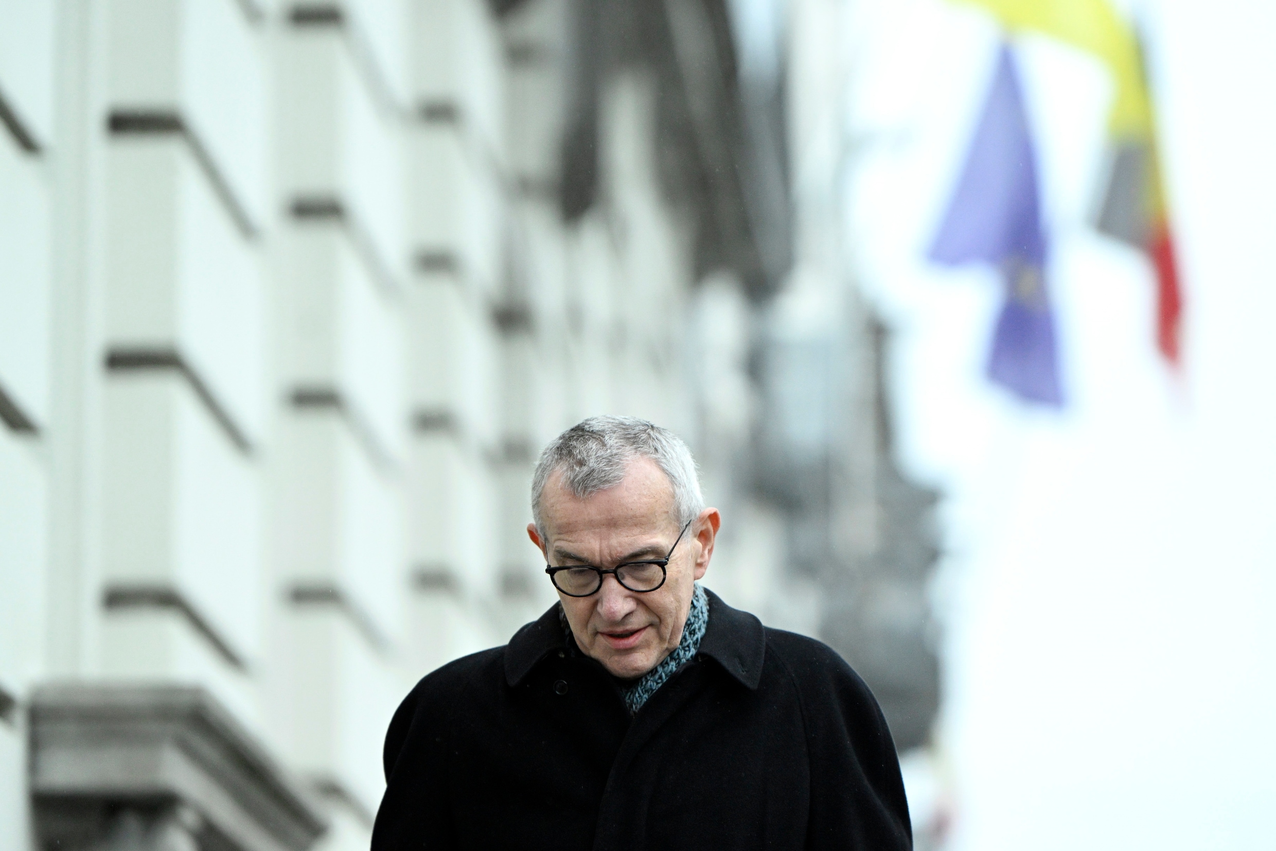 Een meerwaardebelasting van 30 procent op crypto en een 32-urige week: zo  zet het ABVV druk op Arizona | De Morgen