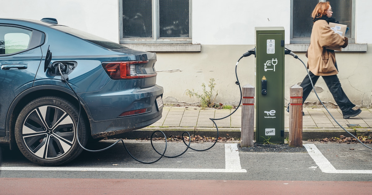 'Bittere pil voor de werknemer voor wie een elektrische wagen niet mogelijk is': dit verandert er aan de bedrijfswagens