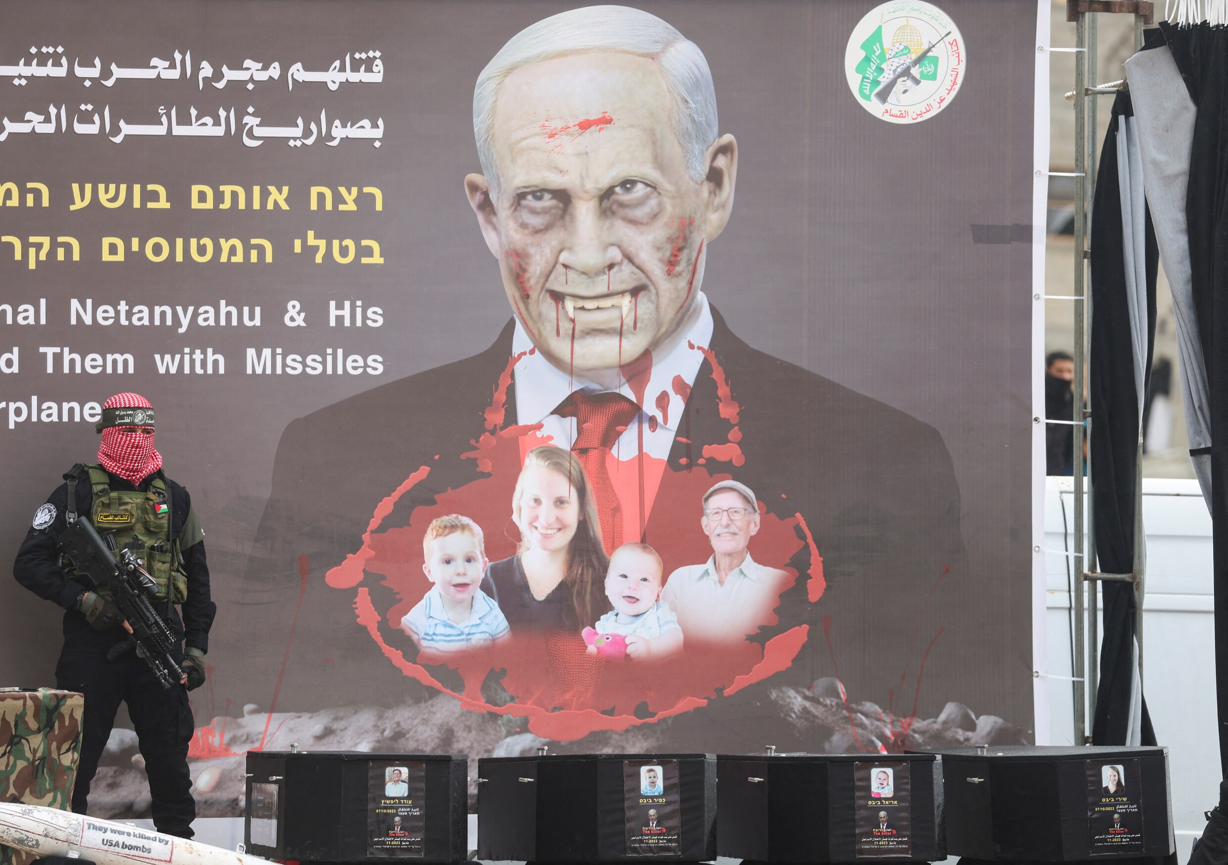 Live - Manier van overdracht lichamen Israëlische gijzelaars ...