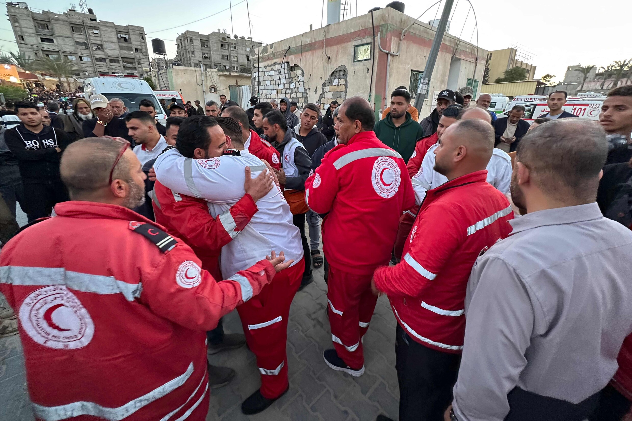 Live - Voorraad medicijnen in Gazastrook raakt op door Israëlische ...