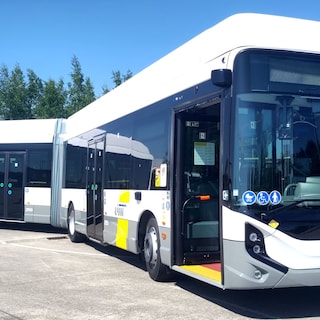 De Lijn stelt 86 elektrische bussen tijdelijk buiten dienst door technisch probleem: vrijdag hinder in heel Vlaanderen