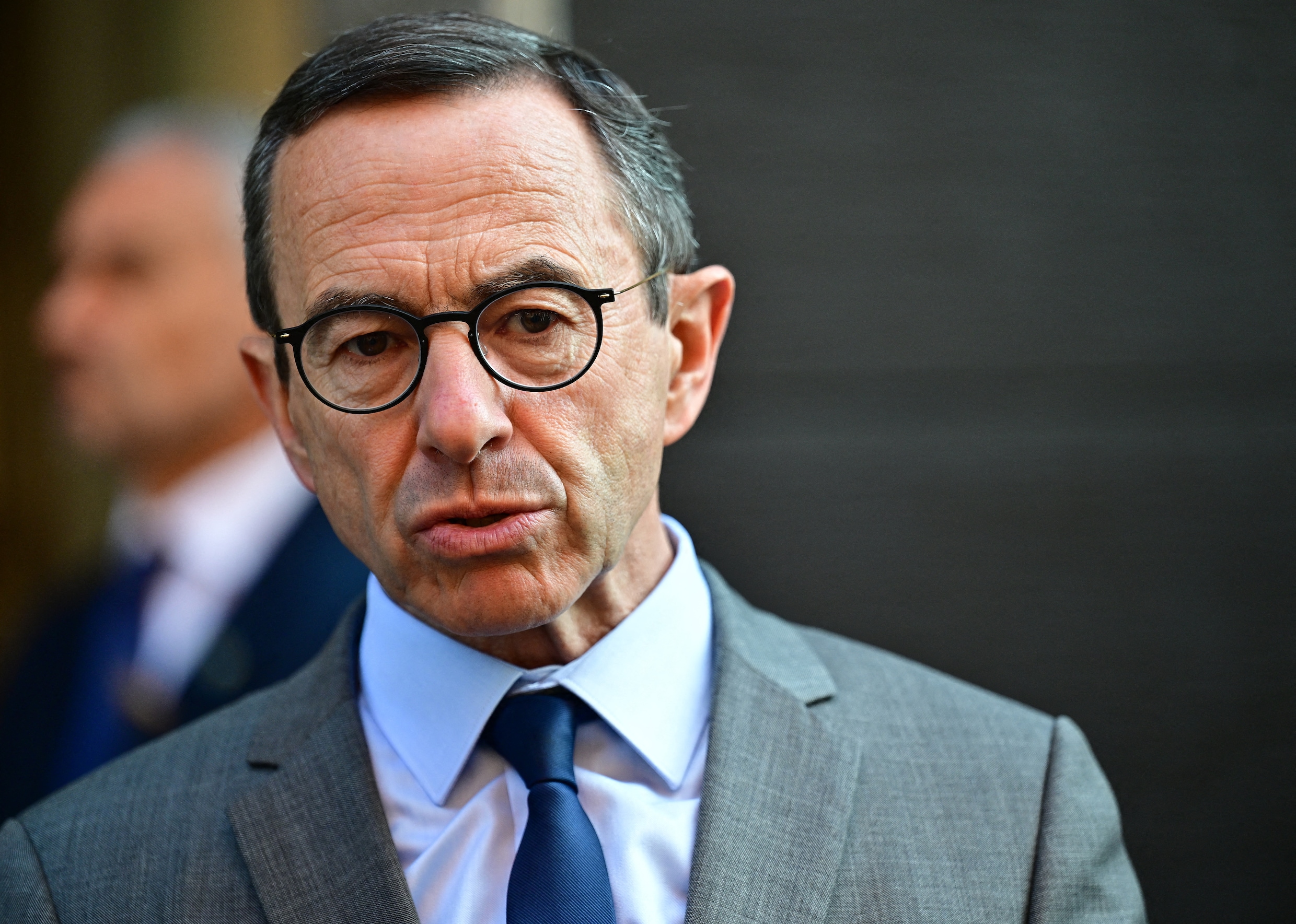 Franse binnenlandminister gaat met cryptosector vergaderen over veiligheid  | De Morgen