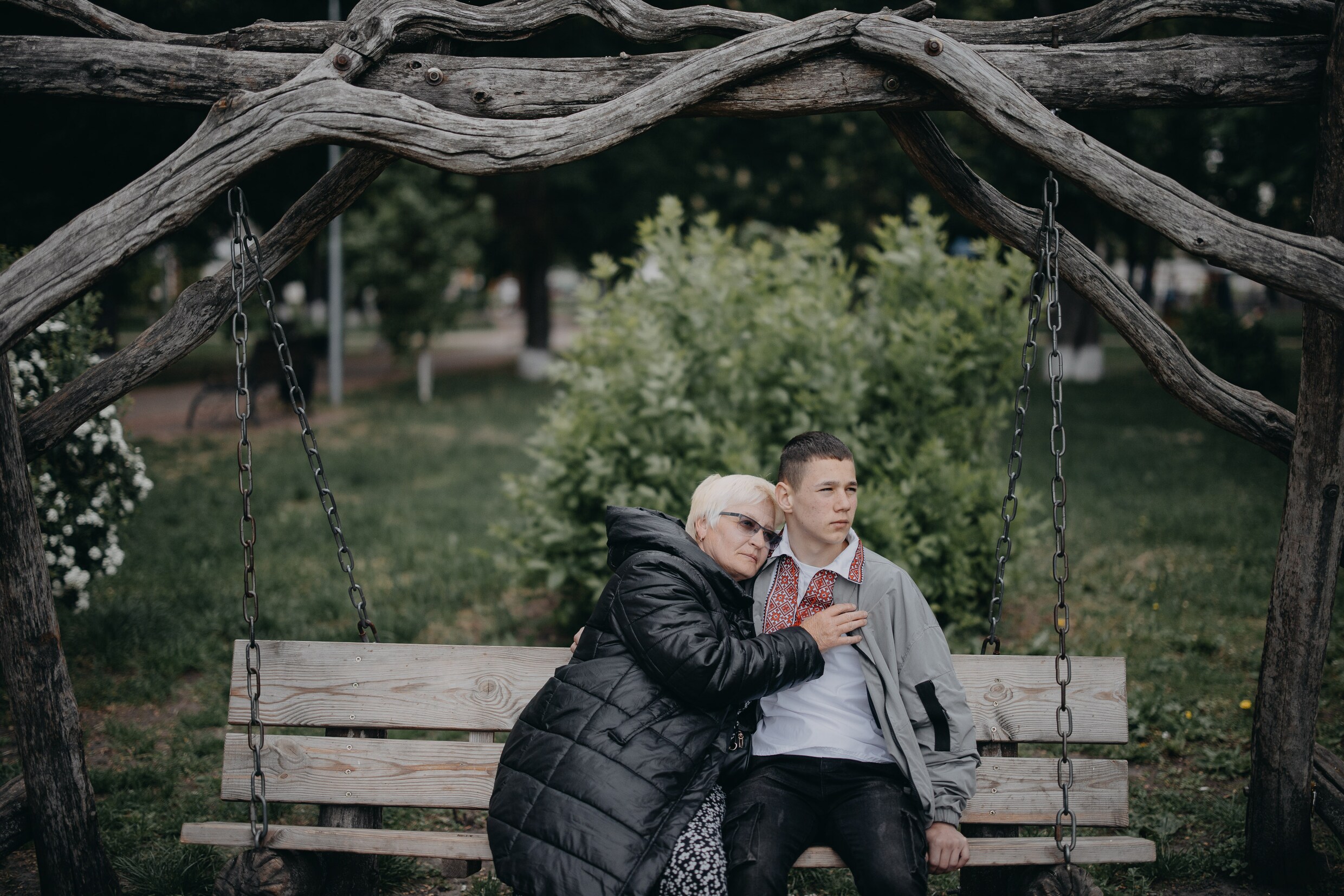 ‘Ik heb mama nooit meer teruggezien’: Sasja (14) werd door Russen ...