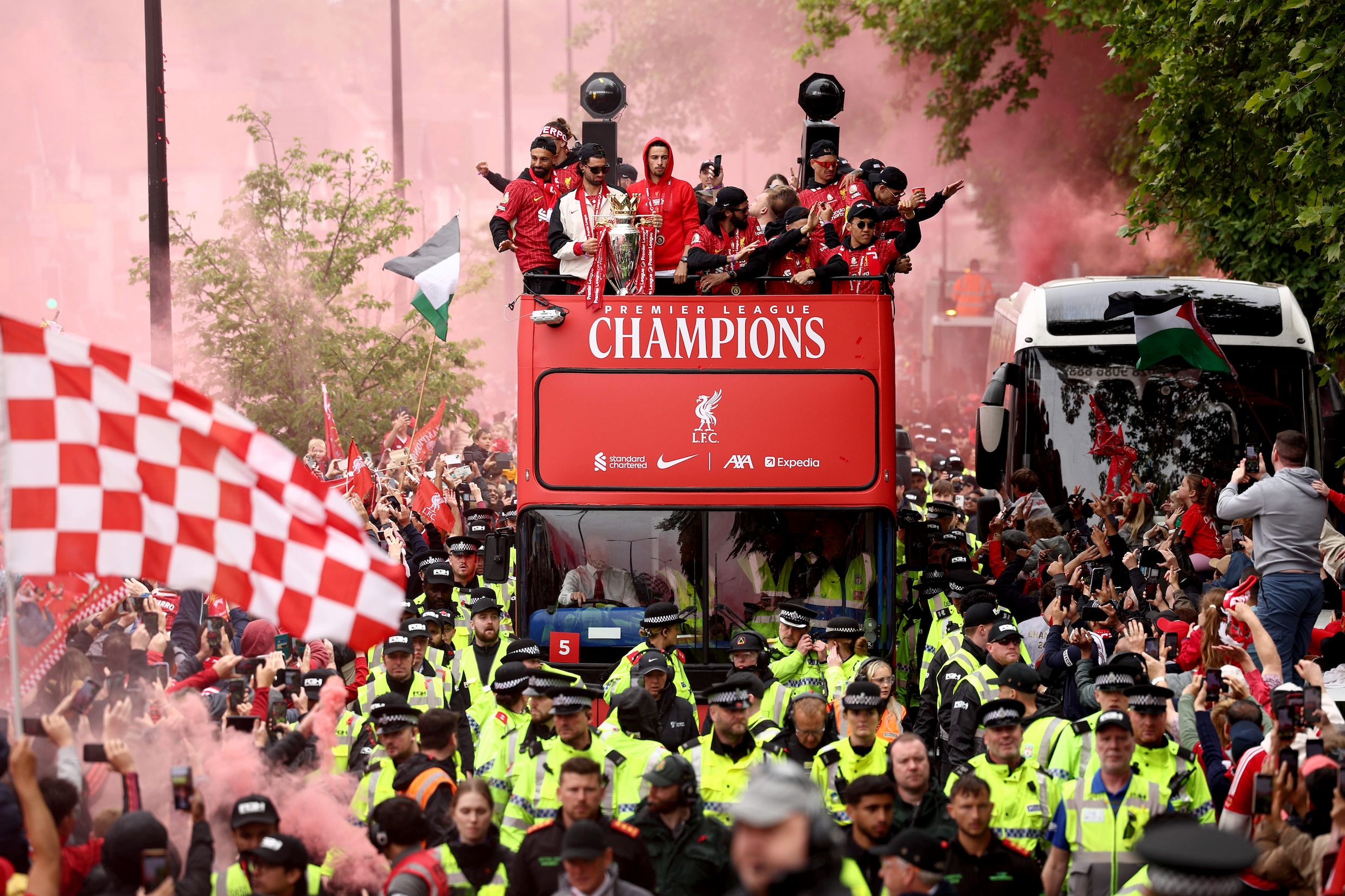 ‘Hier in Liverpool vieren we momenteel alle dagen feest’ | De Morgen