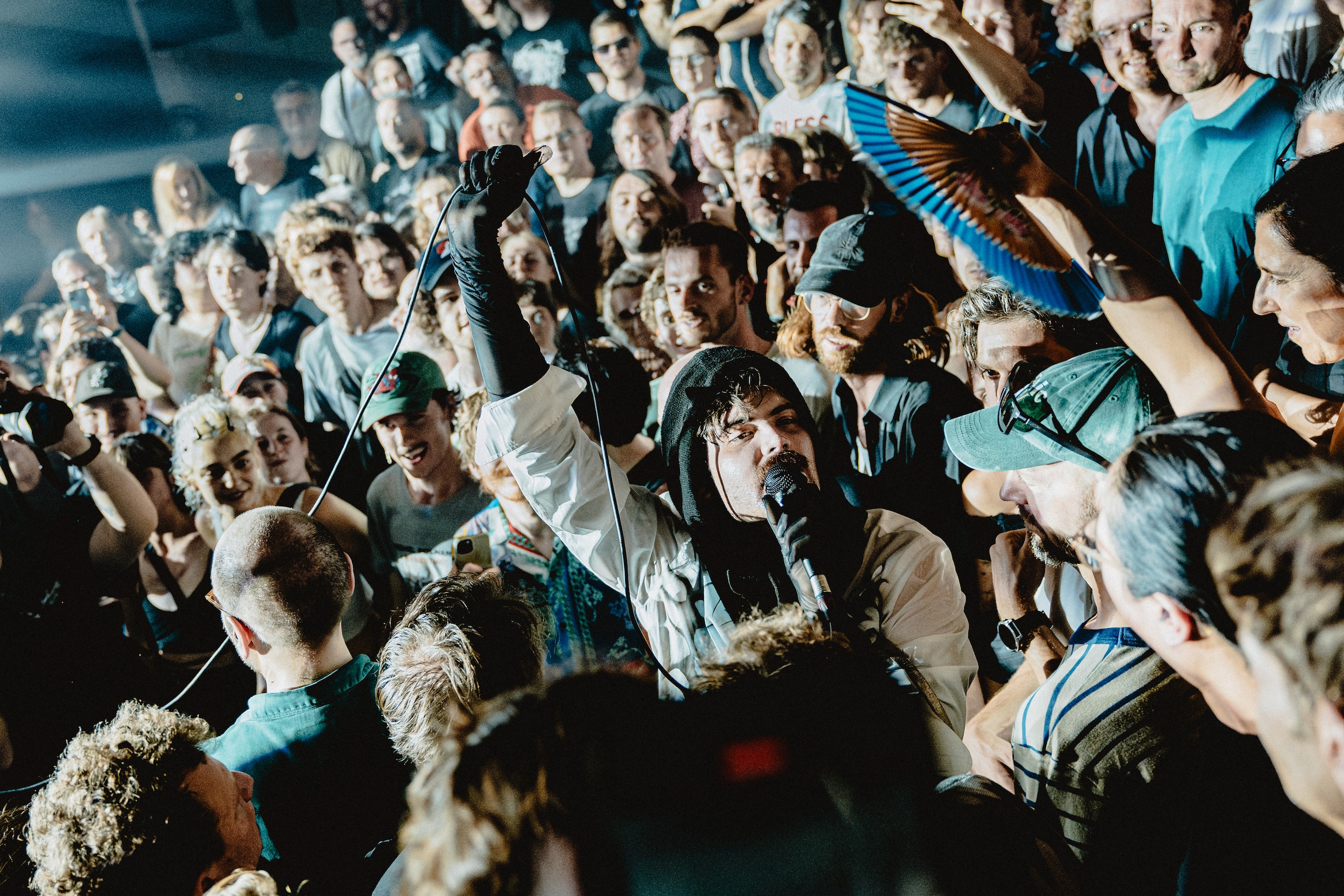 Model/Actriz in de Botanique: het publiek in Brussel kreeg een geoliede ...