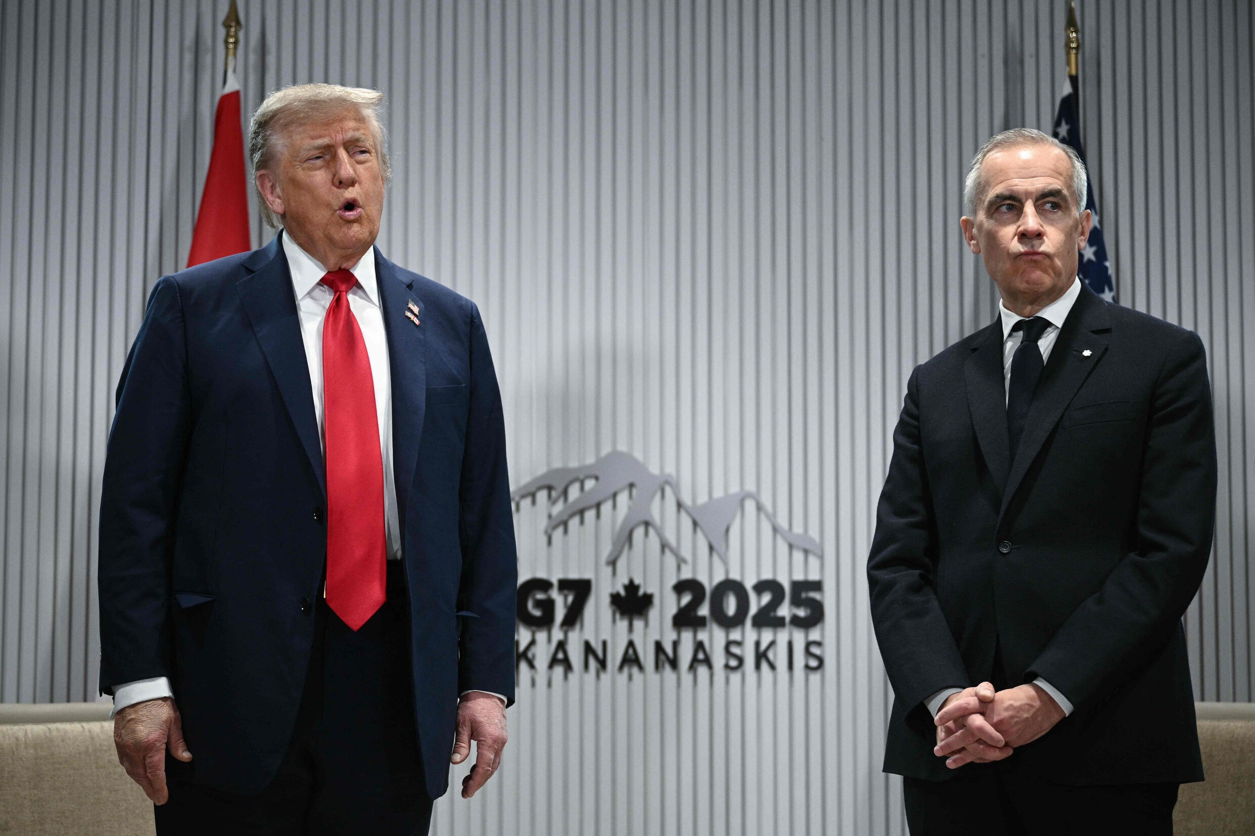 Live - Trump kondigt invoerheffing van 35 procent voor Canada aan en ...