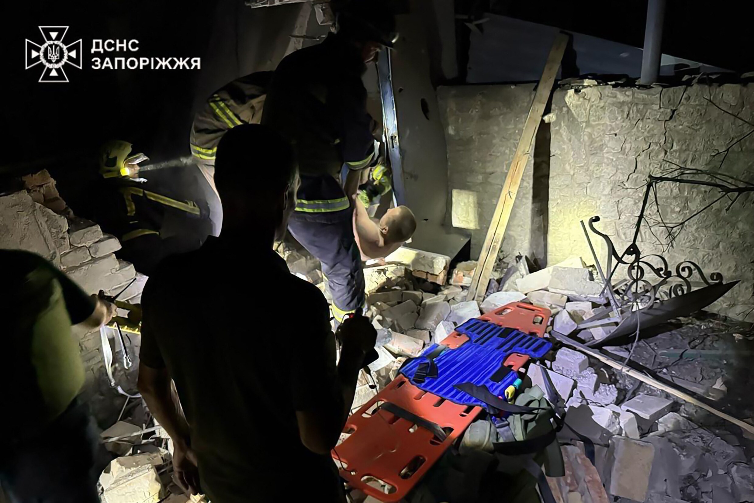 Live - 25 doden na Russische aanvallen op Oekraïne • Kremlin ‘neemt ...