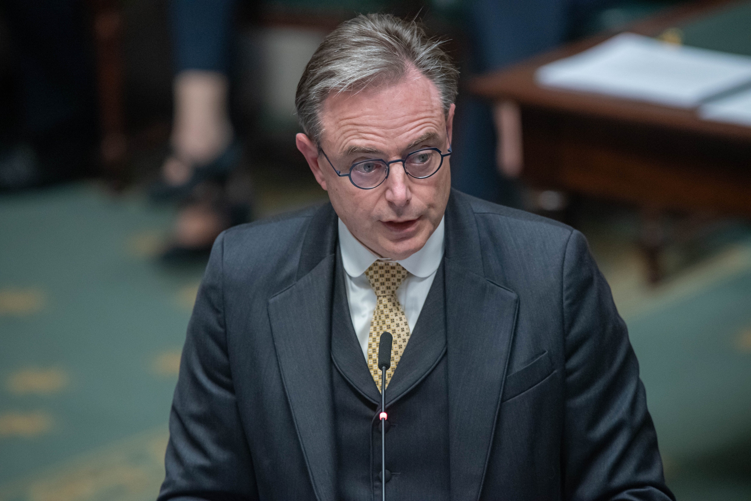 Een stevige mislukking: premier De Wever staakt gesprekken over ...