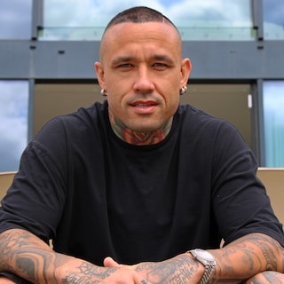 Radja Nainggolan rijdt ondanks rijverbod door rood licht in Ranst