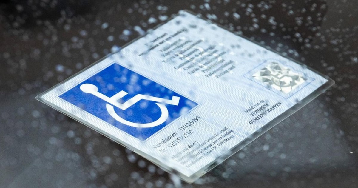 Meer dan 31.000 parkeerkaarten onterecht in omloop | De Morgen
