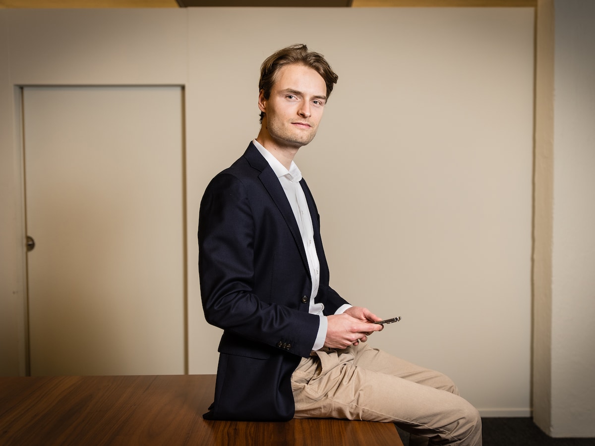 Snel, direct en vrij van jargon: jongeren leren liever beleggen op sociale  media dan bij de bankier | De Morgen