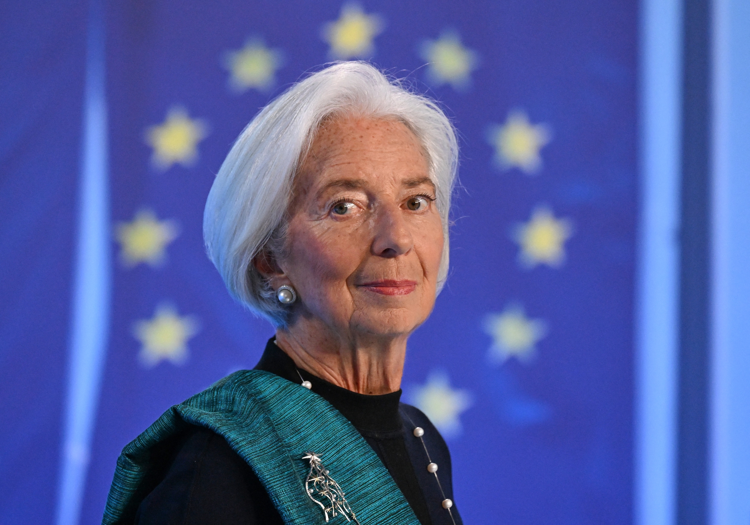 ECB-baas Christine Lagarde verdiende 727.000 euro in één jaar, ruim 50 ...