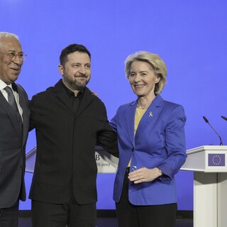 EU-Raadsvoorzitter António Costa tijdens persconferentie over Rusland-relaties