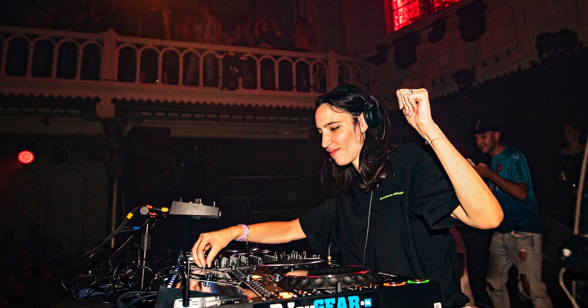 ‘De realiteit is veel ongemakkelijker: heel vaak gaat het om je vrienden’: Amelie Lens reageert op ‘