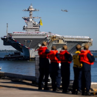 CNN: brand op grootste Amerikaanse vliegdekschip in maart groter en schadelijker dan aangenomen