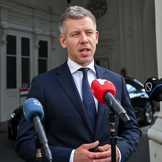 Hongarije beperkt termijn van premier tot acht jaar, zodat Orbán niet kan terugkeren