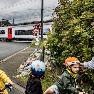 ‘Hoe zet je vandaag nog met een gerust hart je kind op een schoolbus?’: minister De Ridder (N-VA) eist strengere contracten voor leerlingenvervoer