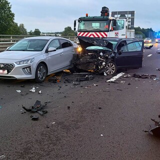 E403 in Izegem weer vrijgegeven na zwaar ongeval met zeven gewonden