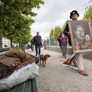 Russische artiest en Poetin-criticus doodgeschoten in Polen