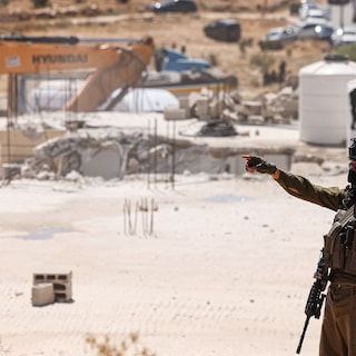 Live - Rapport: Israël breidt controle over Westelijke Jordaanoever uit in ongekend tempo • Explosies bij Syrisch hotel van Macron: Niets gehoord