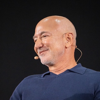 Jeff Bezos laat opmerkelijk tegengeluid horen over impact AI op jobmarkt: Ik denk dat AI een personeelstekort zal creëren