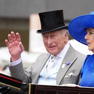 Koning Charles wil transparanter zijn naar bevolking toe en maakt als eerste Britse vorst belastingaangifte openbaar