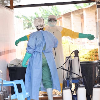 Eerste geval van ebola vastgesteld in Frankrijk bij arts die terugkeerde uit Congo