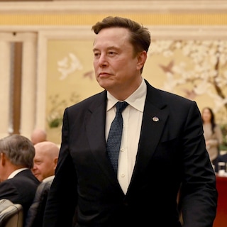 Elon Musk verliest status van biljonair na koersval bij SpaceX en Tesla