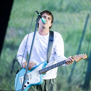 Bij Royel Otis op Rock Werchter was tot onze verbazing alles goed, zelfs de backdrops ★★★★★