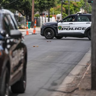 Live – ICE-agent schiet automobilist dood in Houston